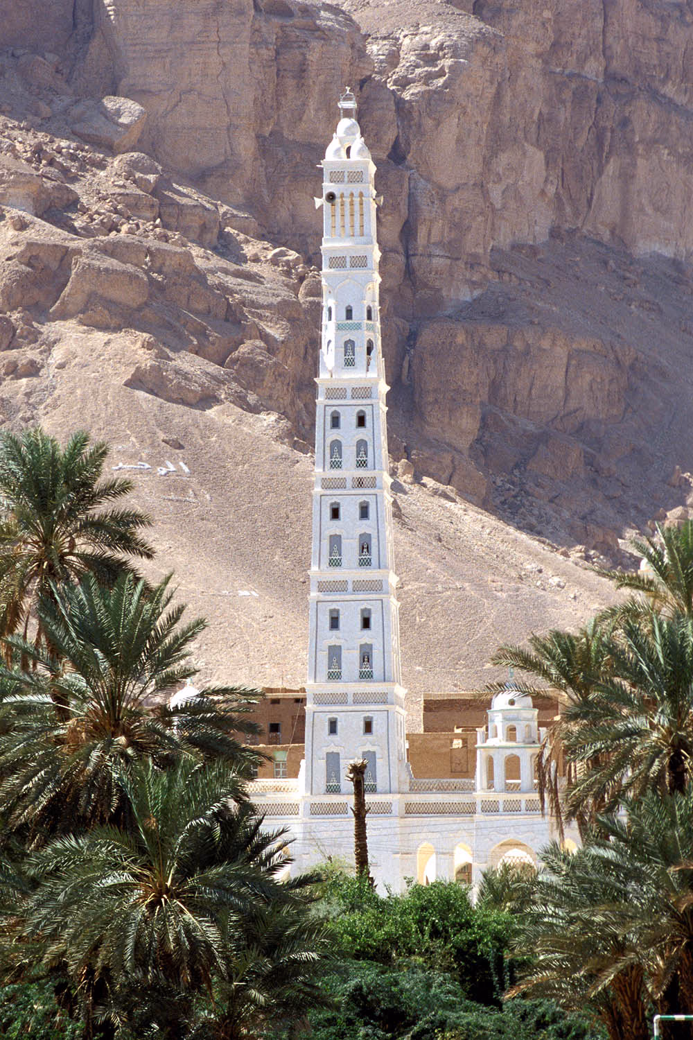 Al-Muhdhar Mosque Minaret