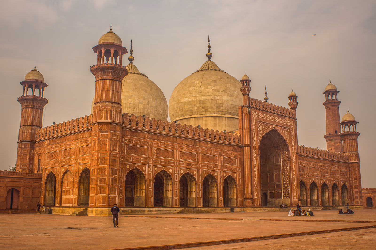 Badshahi Mosque