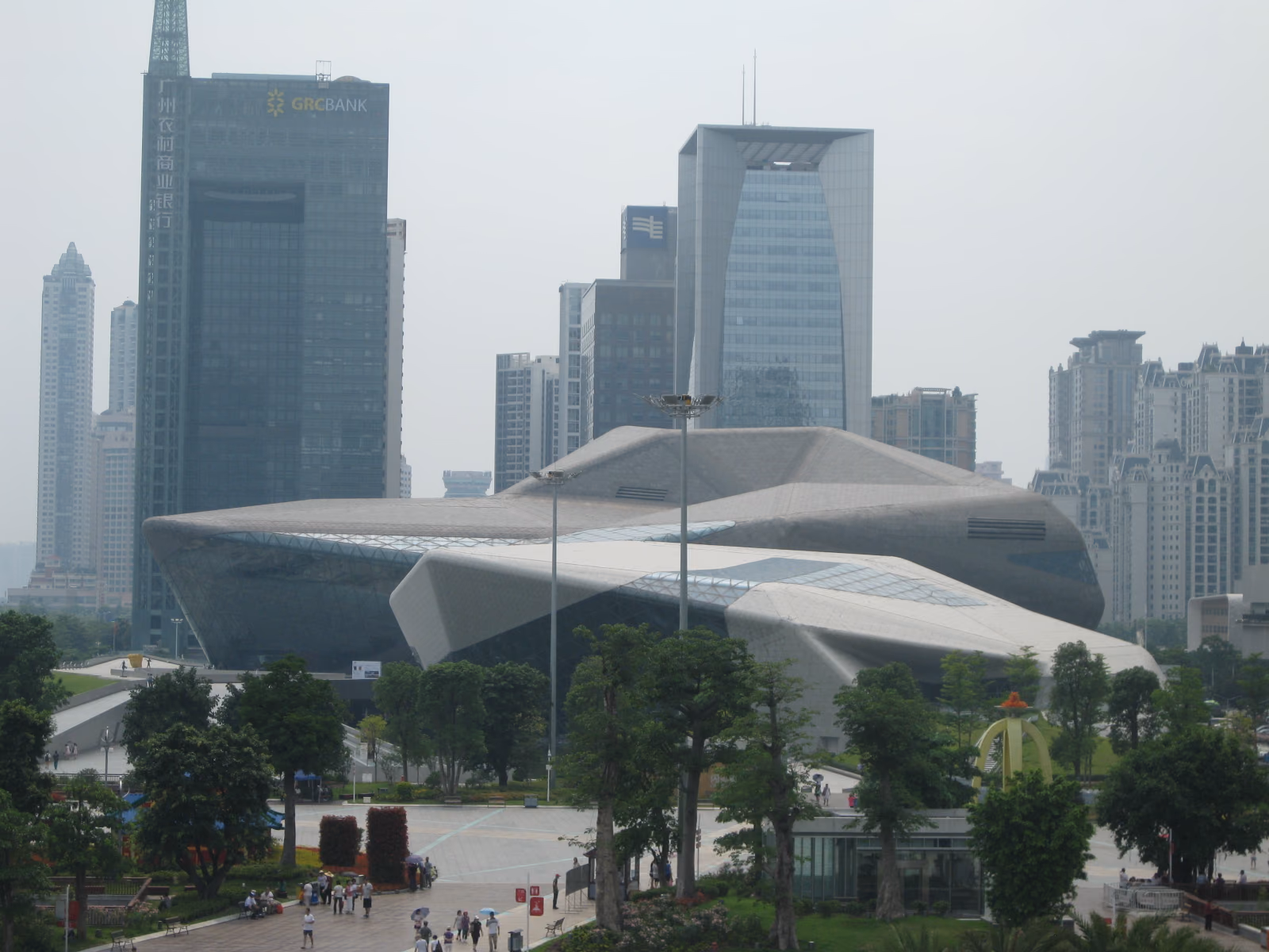 Guangzhou Opera House — Another angle 1