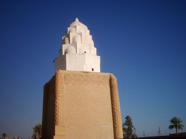 Imam Dur Mausoleum