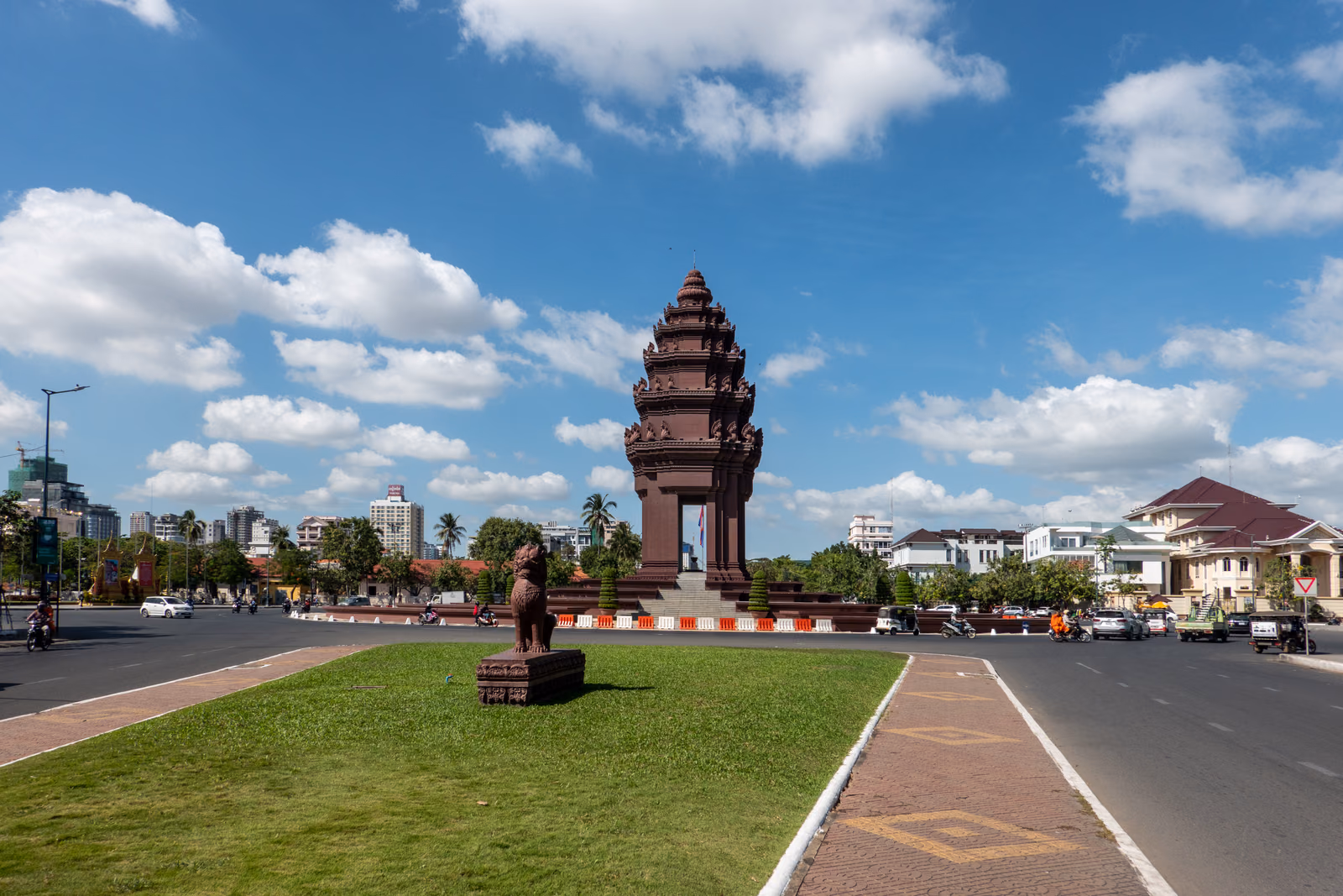 Independence Monument, Phnom Penh
