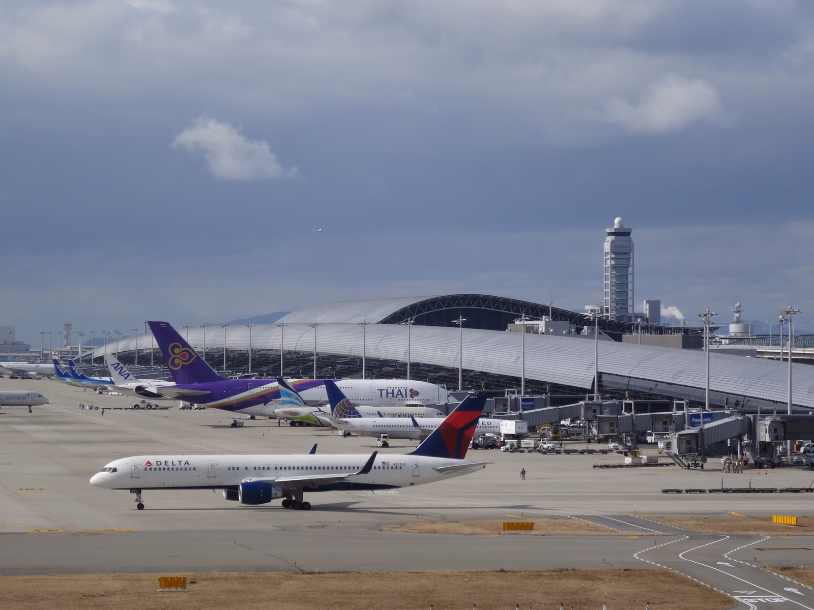 Kansai International Airport, Terminal 1