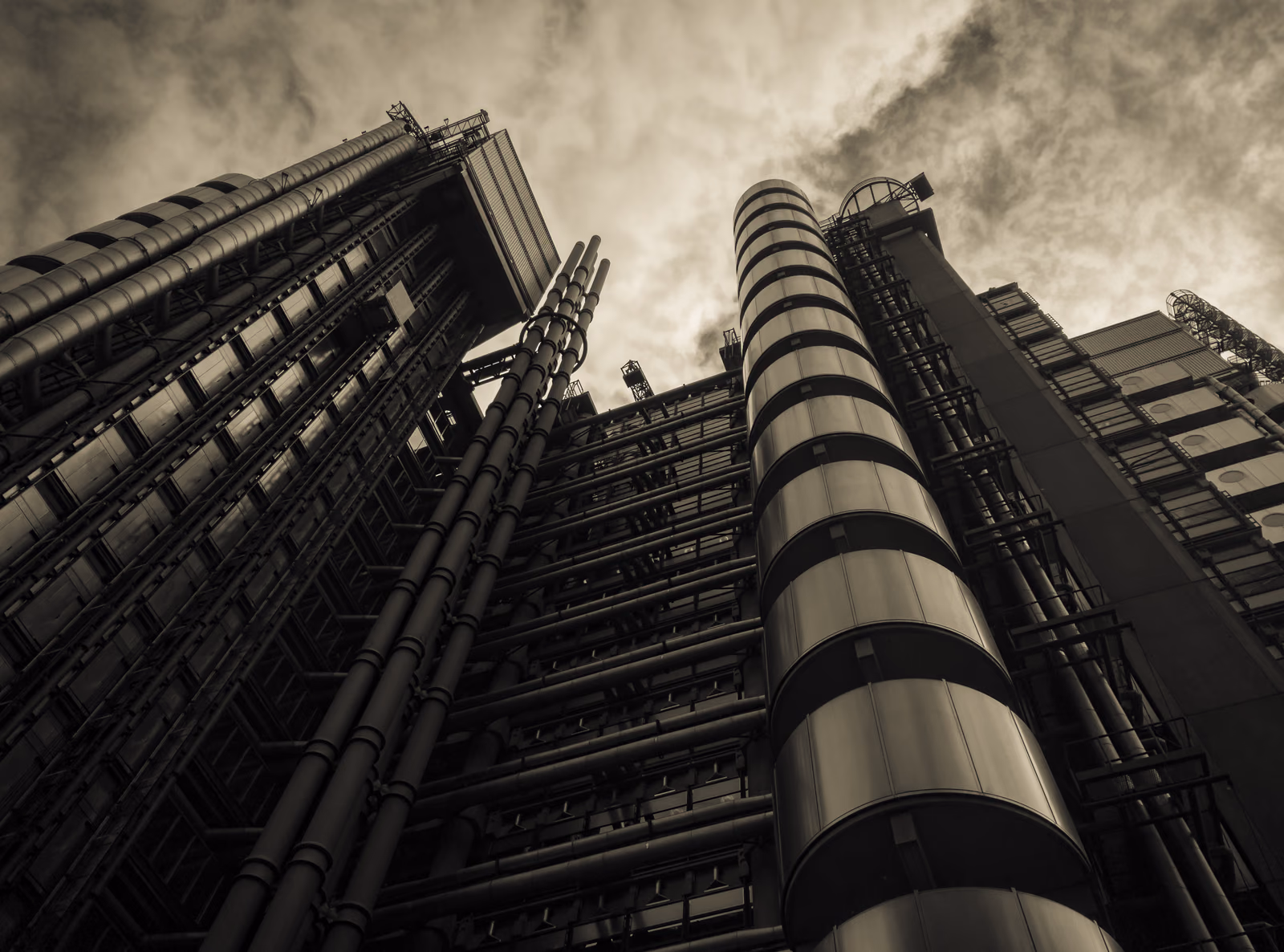 Lloyd's Building — Another angle 1