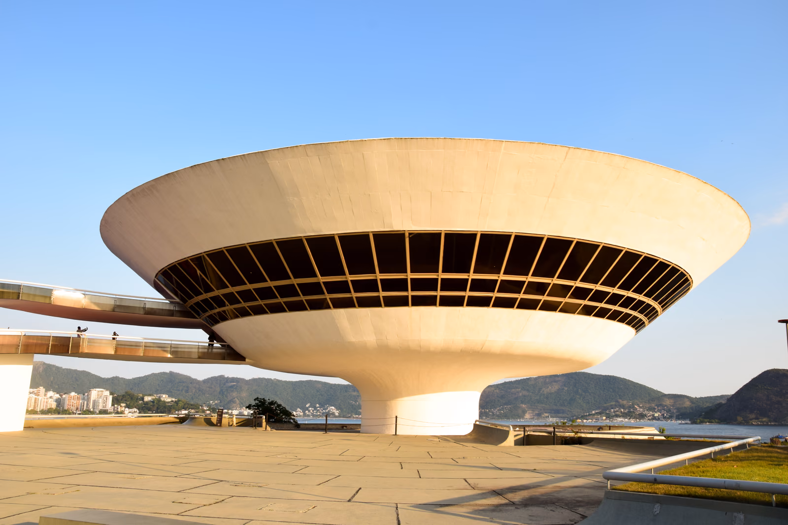 Niterói Contemporary Art Museum
