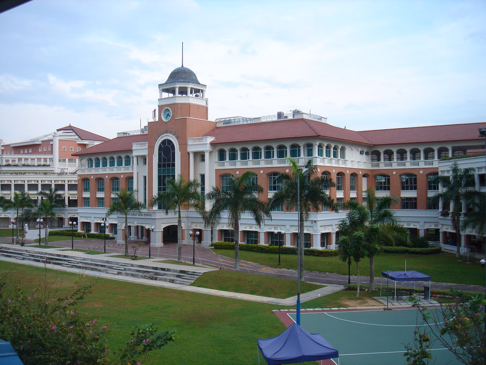 Nanyang Girls’ High School, Linden Drive campus