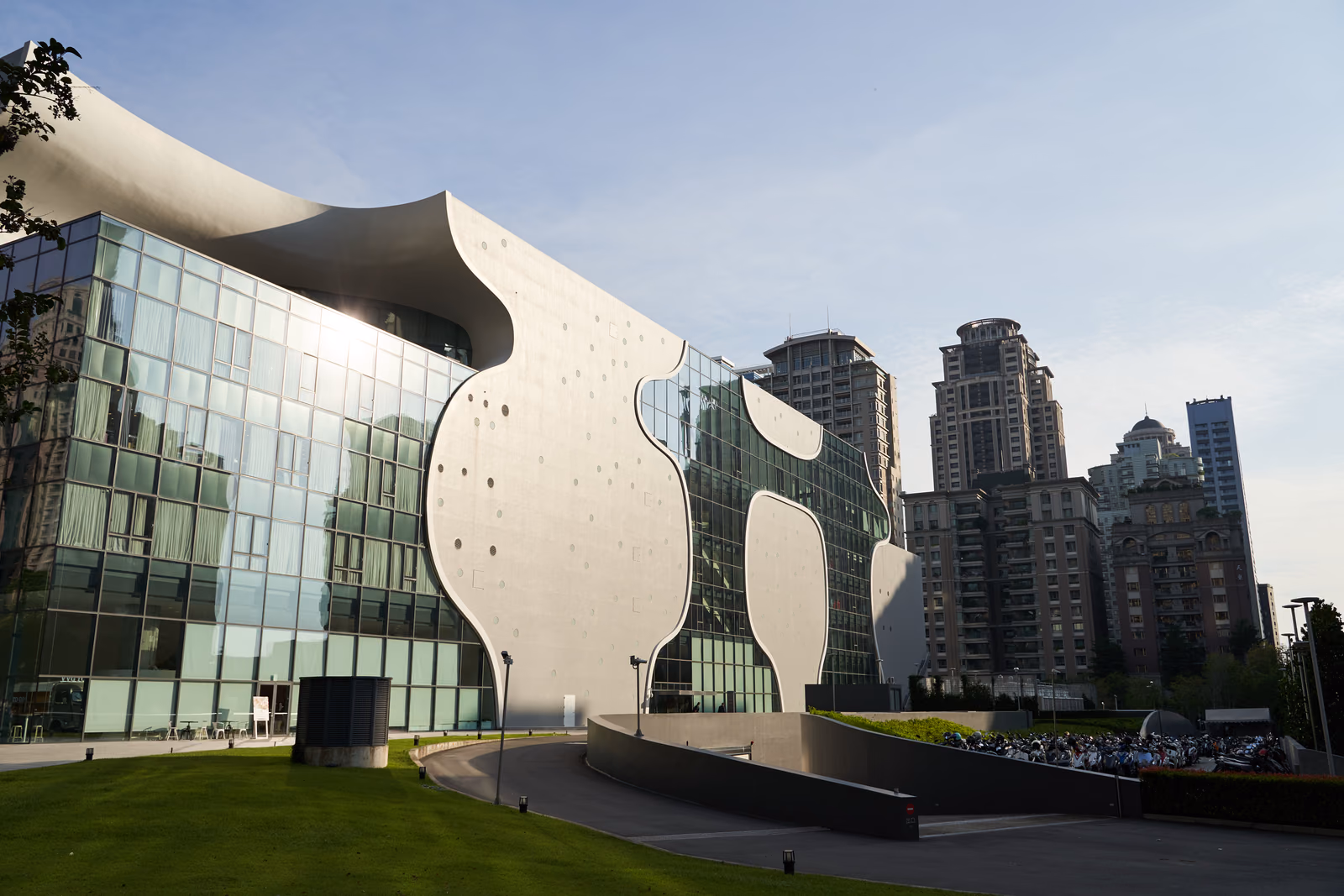 National Taichung Theater — Another angle 1