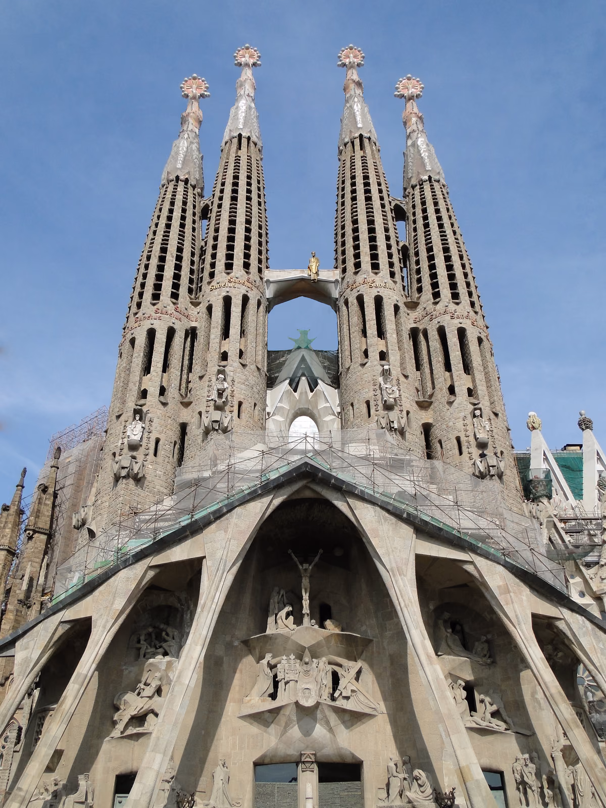 Sagrada Família — Another angle 1