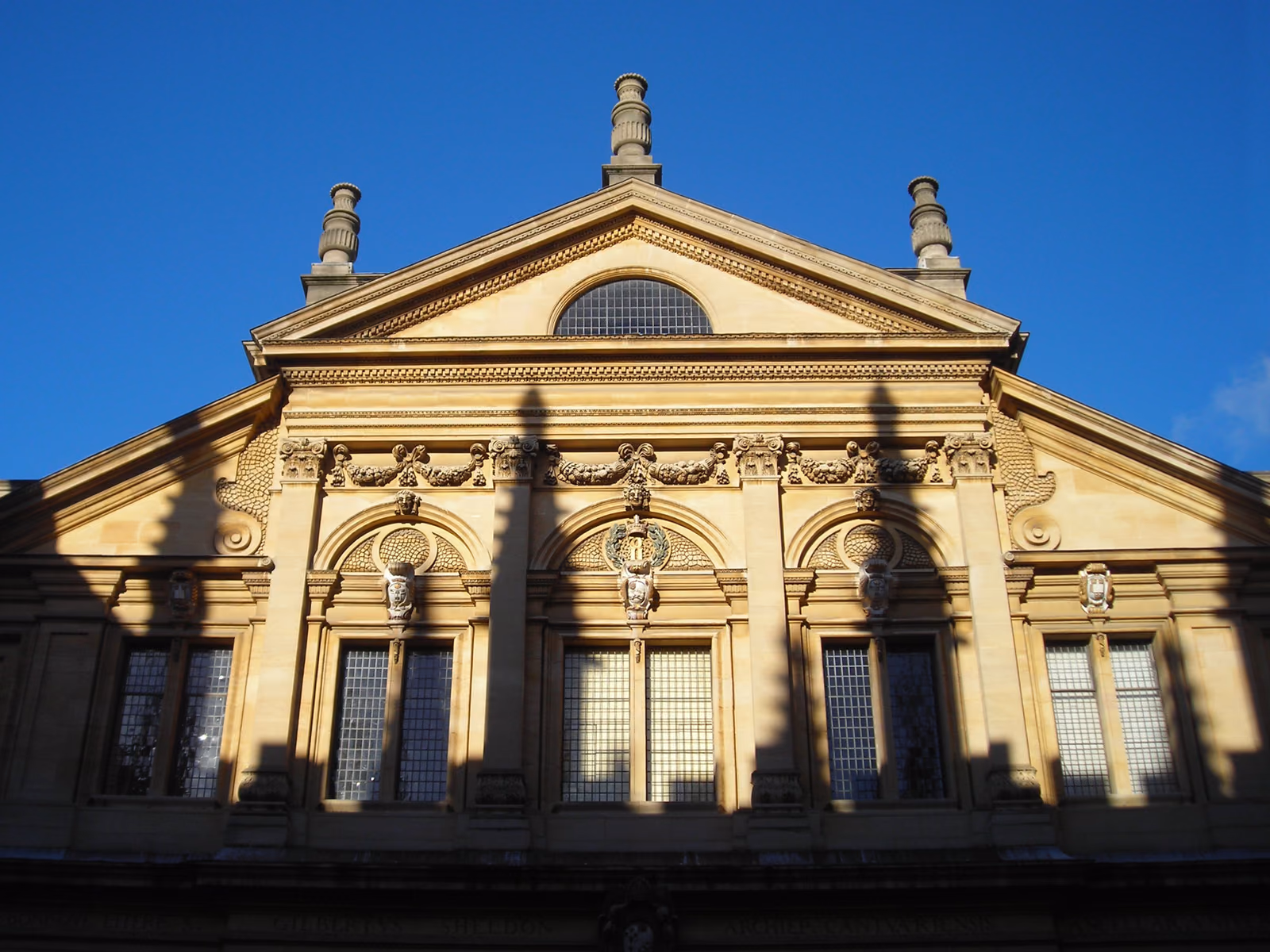 Sheldonian Theatre — Another angle 1