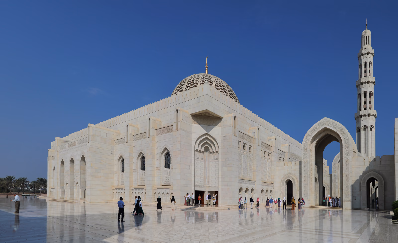 Sultan Qaboos Grand Mosque