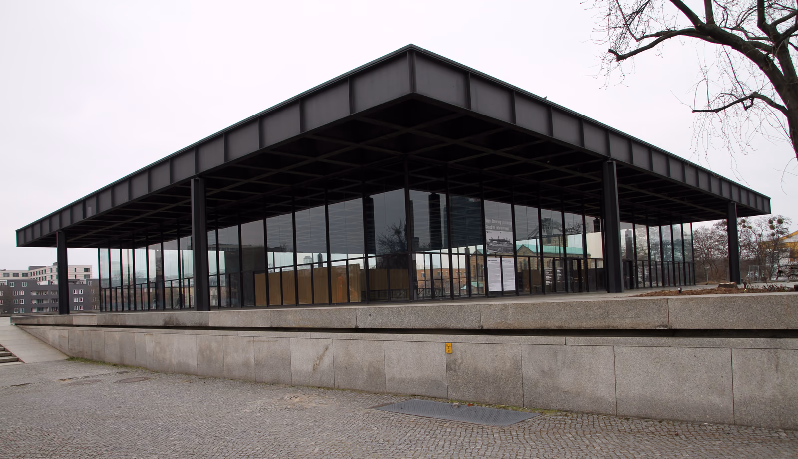 Neue Nationalgalerie — Another angle 1